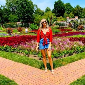 Meet your Posher, Taylor